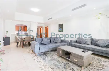 Apartment - 1 Bedroom - 2 Bathrooms for rent in West Porto Drive - Porto Arabia - The Pearl Island - Doha