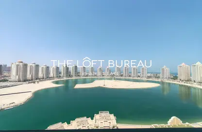 Apartment - 3 Bedrooms - 4 Bathrooms for rent in Viva East - Viva Bahriyah - The Pearl Island - Doha