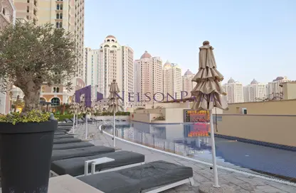 Apartment - 1 Bathroom for rent in Viva West - Viva Bahriyah - The Pearl Island - Doha