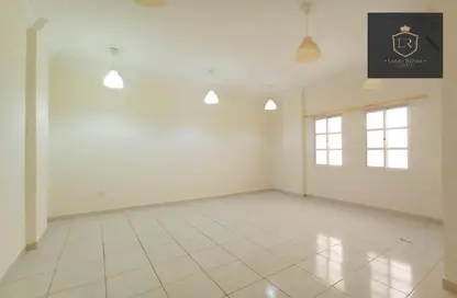 Apartment - 2 Bedrooms - 2 Bathrooms for rent in Al Messila - Al Messila - Doha