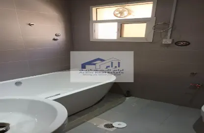 Apartment - 2 Bedrooms - 1 Bathroom for rent in Ain Khaled - Doha