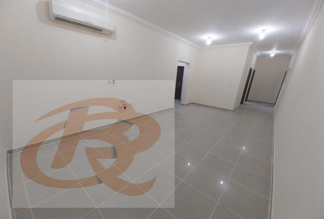 شقة - 2 غرف نوم - 2 حمامات للايجار في 2 ام رزيدانس - فريج بن محمود الشمالي - فريج بن محمود - الدوحة