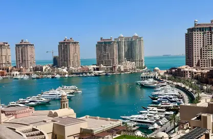 Apartment - 2 Bedrooms - 2 Bathrooms for rent in Tower 7 (Ferrari Tower) - Porto Arabia - The Pearl Island - Doha