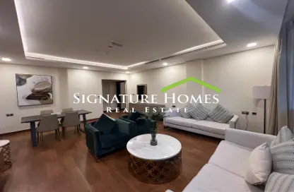 Apartment - 3 Bedrooms - 3 Bathrooms for rent in East Porto Drive - Porto Arabia - The Pearl Island - Doha