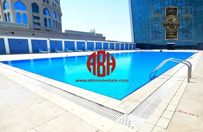 Apartment - 1 Bedroom - 2 Bathrooms for rent in Zig Zag Tower A - Zig Zag Towers - West Bay - Doha