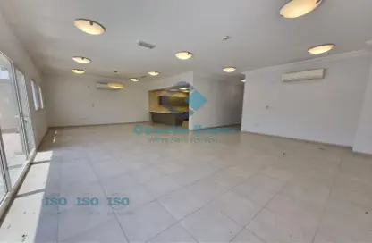 Villa - 4 Bedrooms - 6 Bathrooms for rent in Umm Al Seneem Street - Ain Khaled - Doha