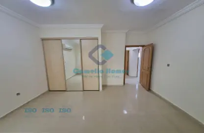 Apartment - 2 Bedrooms - 3 Bathrooms for rent in Al Sadd Road - Al Sadd - Doha