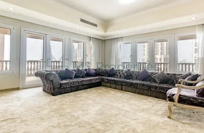 Apartment - 3 Bedrooms - 4 Bathrooms for rent in West Porto Drive - Porto Arabia - The Pearl Island - Doha