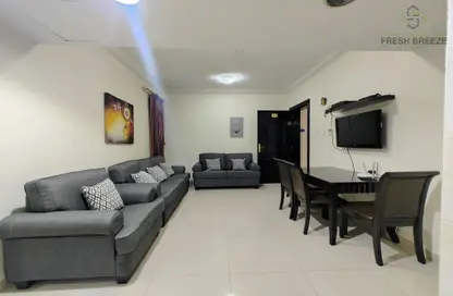 Apartment - 1 Bedroom - 2 Bathrooms for rent in Umm Ghuwailina 4 - Umm Ghuwailina - Doha