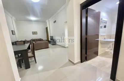 Apartment - 2 Bedrooms - 2 Bathrooms for rent in Al Nasr Street - Al Nasr - Doha