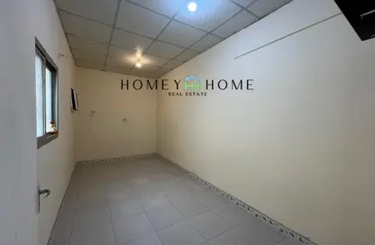 Apartment - 1 Bathroom for rent in Bin Omran - Fereej Bin Omran - Doha