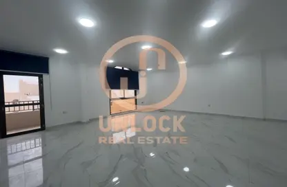 Office Space - Studio - 1 Bathroom for rent in Salwa Road - Al Aziziyah - Doha