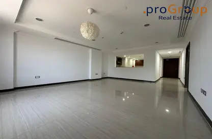 Apartment - 1 Bedroom - 2 Bathrooms for rent in East Porto Drive - Porto Arabia - The Pearl Island - Doha