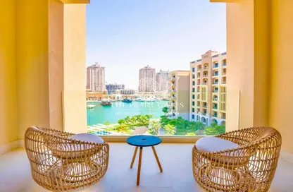 شقة - 2 غرف نوم - 4 حمامات للايجار في The St. Regis Marsa Arabia Island - Marsa Arabia - جزيرة اللؤلؤة - الدوحة