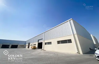 Warehouse - Studio for rent in East Industrial Street - Birkat Al Awamer - Al Wakra