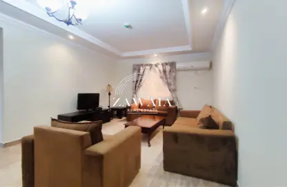 Apartment - 2 Bedrooms - 2 Bathrooms for rent in Al Sadd Road - Al Sadd - Doha