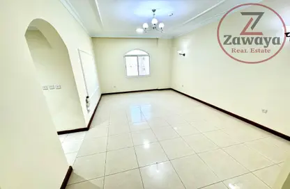 Apartment - 2 Bedrooms - 2 Bathrooms for rent in Al Sadd Road - Al Sadd - Doha