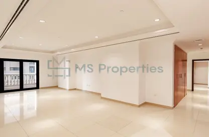 Apartment - 2 Bedrooms - 3 Bathrooms for rent in West Porto Drive - Porto Arabia - The Pearl Island - Doha