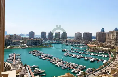 Apartment - 2 Bedrooms - 3 Bathrooms for sale in Jumanah Tower 29 - Porto Arabia - The Pearl Island - Doha