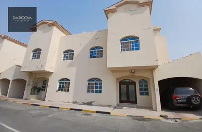 Villa - 5 Bedrooms - 5 Bathrooms for rent in Izghawa - Izghawa - Doha