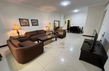 Apartment - 2 Bedrooms - 2 Bathrooms for rent in Al Sadd Road - Al Sadd - Doha