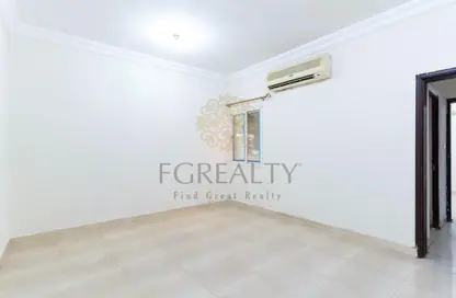 Apartment - 2 Bedrooms - 1 Bathroom for rent in Fereej Bin Mahmoud North - Fereej Bin Mahmoud - Doha