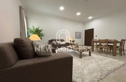 Apartment - 2 Bedrooms - 2 Bathrooms for rent in West Walk - Al Waab - Doha