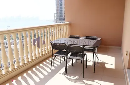 Apartment - 2 Bedrooms - 3 Bathrooms for sale in West Porto Drive - Porto Arabia - The Pearl Island - Doha