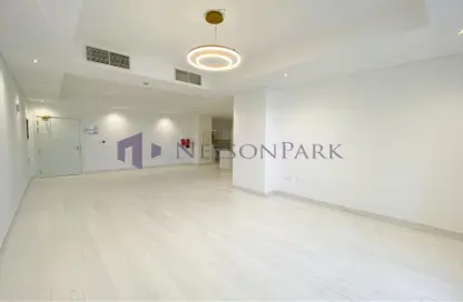 Apartment - 2 Bedrooms - 3 Bathrooms for sale in Lusail City - Lusail