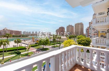 Apartment - 3 Bedrooms - 4 Bathrooms for rent in Carnaval - Qanat Quartier - The Pearl Island - Doha