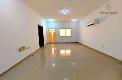 Apartment - 3 Bedrooms - 3 Bathrooms for rent in Bin Omran - Fereej Bin Omran - Doha