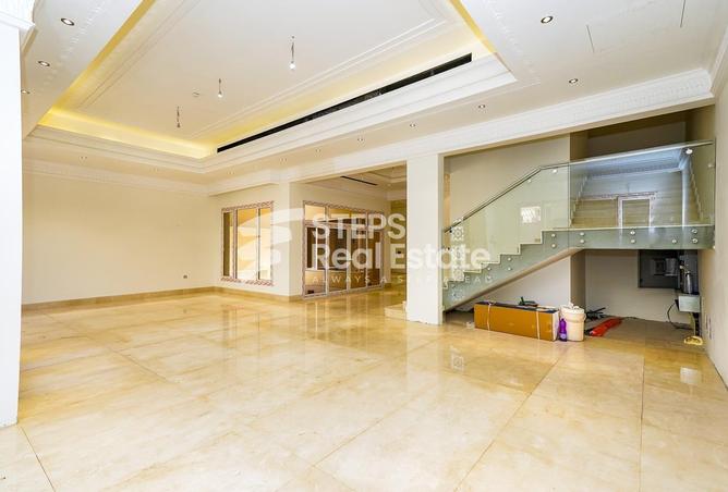 Villa - 7+ Bedrooms - 7+ Bathrooms for sale in Al Thumama - Al Thumama - Doha