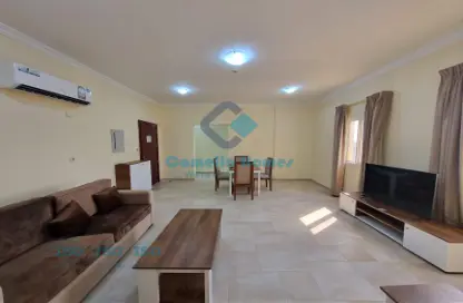 Apartment - 2 Bedrooms - 2 Bathrooms for rent in Al Nasr Street - Al Nasr - Doha