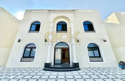 Villa for rent in Al Nuaija Street - Al Nuaija - Doha