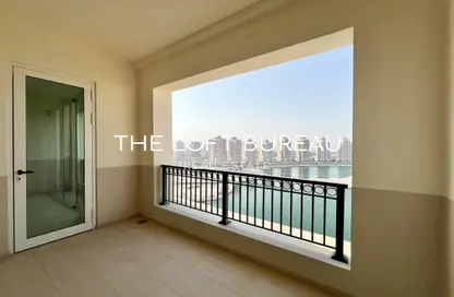 Apartment - 3 Bedrooms - 3 Bathrooms for rent in Viva East - Viva Bahriyah - The Pearl Island - Doha