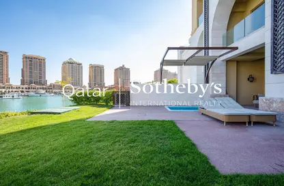 Townhouse - 2 Bedrooms - 3 Bathrooms for sale in The St. Regis Marsa Arabia Island - Marsa Arabia - The Pearl Island - Doha