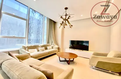 Apartment - 4 Bedrooms - 5 Bathrooms for rent in Anas Street - Fereej Bin Mahmoud North - Fereej Bin Mahmoud - Doha