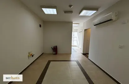 Office Space - Studio - 3 Bathrooms for rent in Building 36 - Fereej Bin Mahmoud North - Fereej Bin Mahmoud - Doha