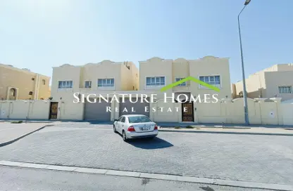 Villa - Studio - 7 Bathrooms for rent in Izghawa - Izghawa - Doha