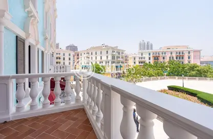 Apartment - 2 Bedrooms - 3 Bathrooms for rent in Murano - Qanat Quartier - The Pearl Island - Doha