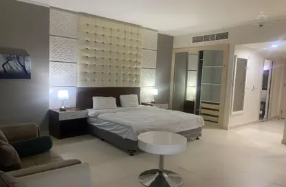 Apartment - 1 Bathroom for rent in Corniche Road - Corniche Road - Doha