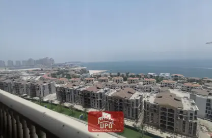 Apartment - 3 Bedrooms - 4 Bathrooms for rent in Tuscan Tower - Porto Arabia - The Pearl Island - Doha