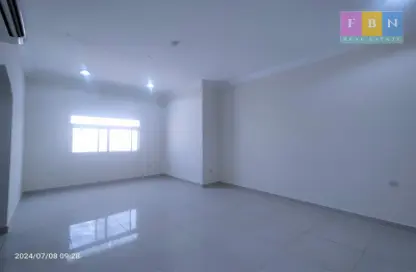 Apartment - 1 Bathroom for rent in Umm Salal Ali - Umm Salal Ali - Doha