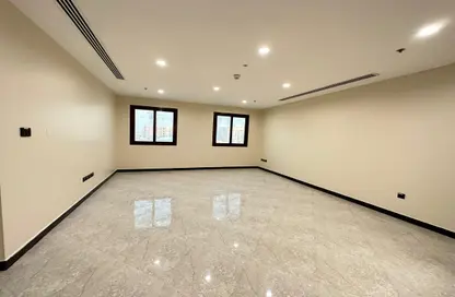 Apartment - 2 Bedrooms - 2 Bathrooms for rent in Fox Hills A13 - Fox Hills - Lusail