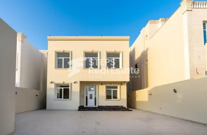 Villa for sale in Umm Qarn - Al Daayen