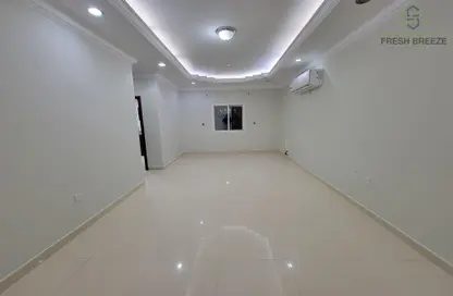 Apartment - 2 Bedrooms - 2 Bathrooms for rent in Al Sadd Road - Al Sadd - Doha