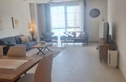 Apartment - 2 Bedrooms - 3 Bathrooms for rent in Floresta Gardens - Floresta Gardens - The Pearl Island - Doha