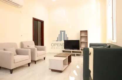 Apartment - 1 Bedroom - 2 Bathrooms for rent in Madinat Khalifa Building 58 - Madinat Khalifa South - Madinat Khalifa - Doha