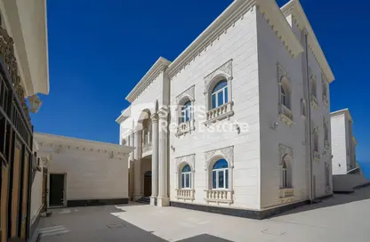 Villa - 7+ Bedrooms - 7+ Bathrooms for sale in Al Wukair - Al Wukair - Al Wakra