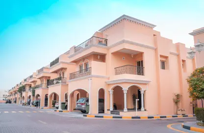 Compound - 4 Bedrooms - 6 Bathrooms for rent in Alfardan Gardens 09 - Abu Sidra - Al Rayyan - Doha